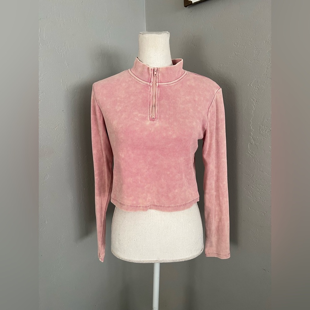 Wild Fable Pink Long Sleeve Crop Blouse with Mandarin Collar. Size L
